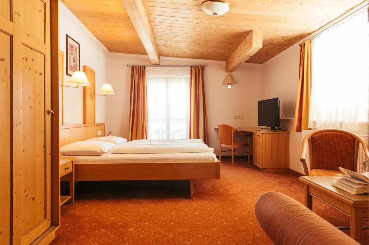 Hotel Nassereinerhof Sankt Anton am Arlberg Esterno foto